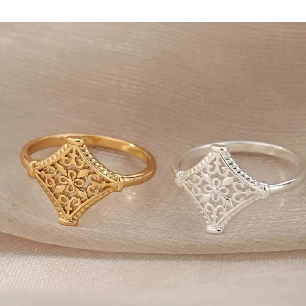 NEW 14k White Gold Plated Cut Out Filigree‎ Hollow Flower Ring, Size 7